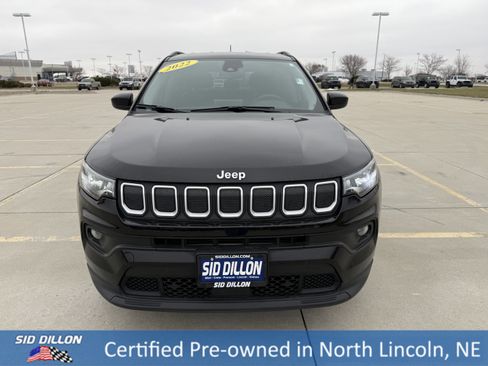 Used 2022 Jeep Compass Latitude w/ Convenience Group image 3