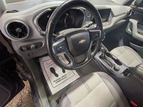 Used 2020 Chevrolet Blazer LT image 15