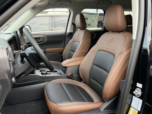 New 2025 Ford Bronco Sport Outer Banks w/ Outer Banks Tech Package+ AWD/4WD image 59
