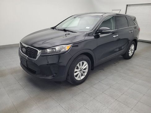 Used 2020 Kia Sorento L FWD image 2