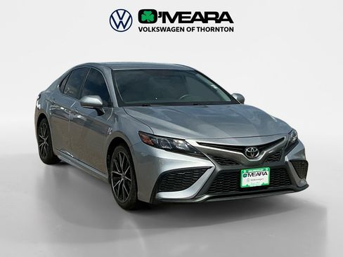 Used 2024 Toyota Camry SE AWD/4WD image 7