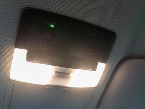 Used 2024 Nissan Pathfinder SL AWD/4WD image 38