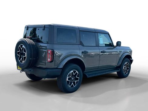 New 2026 Ford Bronco Outer Banks AWD/4WD image 5