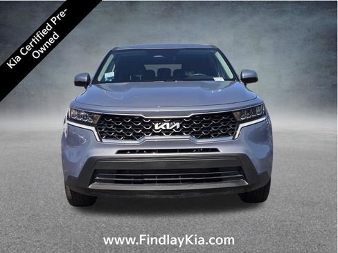 Certified 2023 Kia Sorento LX image 2