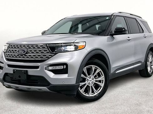 Used 2021 Ford Explorer Limited w/ Equipment Group 301A image 14