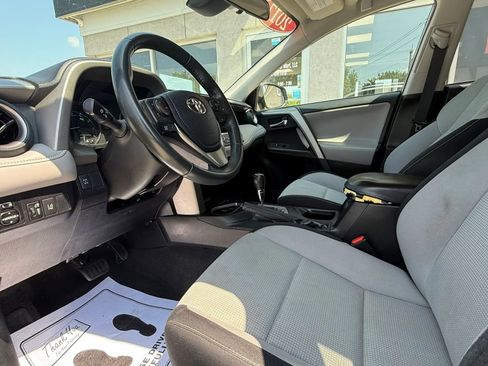 Used 2017 Toyota RAV4 XLE w/ Protection Package AWD/4WD image 9