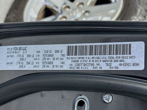 Used 2017 RAM 1500 Express w/ Express Value Package AWD/4WD image 35