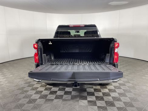 Used 2023 Chevrolet Silverado 1500 LT image 7
