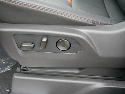 New 2026 GMC Sierra 2500 AT4 w/ AT4 Premium Plus Package image 16