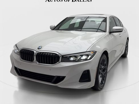 Used 2025 BMW 330i Sedan w/ Convenience Package RWD image 4