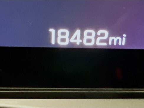 Used 2025 Chevrolet Trax LT image 18