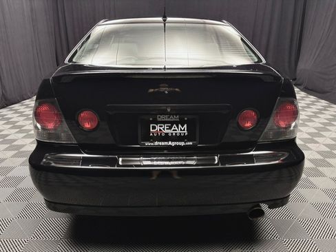 Used 2003 Lexus IS 300 RWD image 5