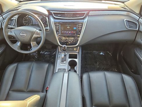 Used 2024 Nissan Murano SV image 17