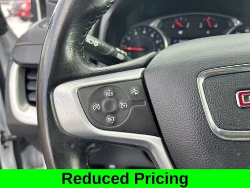 Used 2020 GMC Terrain SLE w/ Driver Convenience Package AWD/4WD image 17
