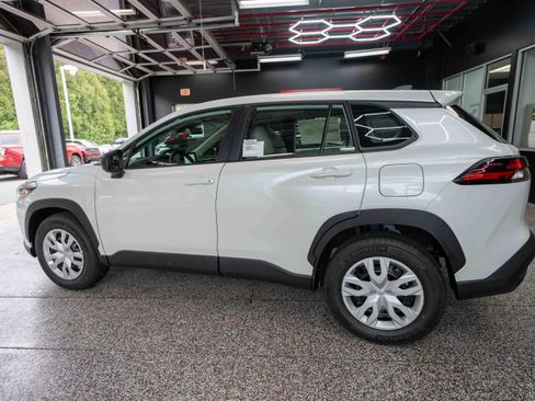 New 2026 Toyota Corolla Cross L AWD/4WD image 2