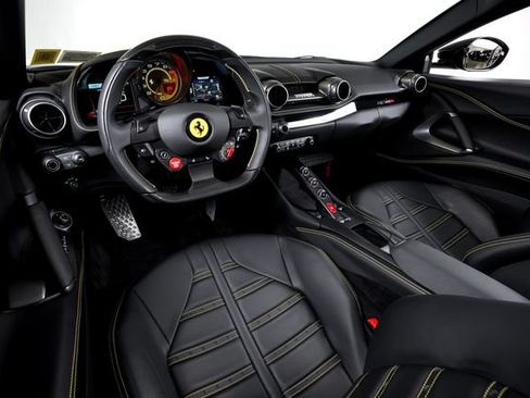 Certified 2022 Ferrari 812 GTS RWD image 27