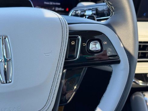 New 2025 Lincoln Aviator Reserve w/ Equipment Group 201A image 19