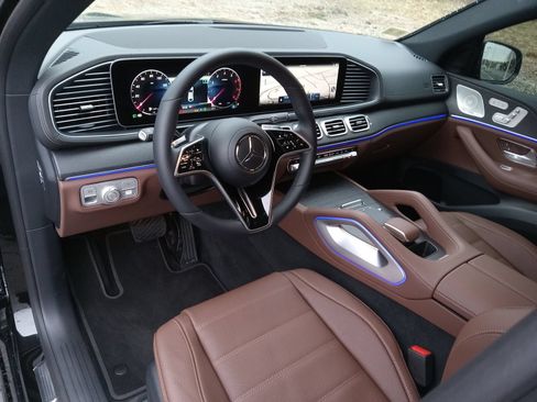 Used 2026 Mercedes-Benz GLE 450 4MATIC Coupe image 12