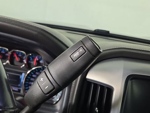 Used 2018 GMC Sierra 1500 SLT AWD/4WD image 22
