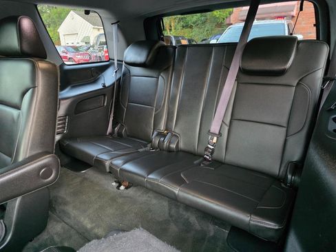 Used 2015 Chevrolet Tahoe LTZ AWD/4WD image 12