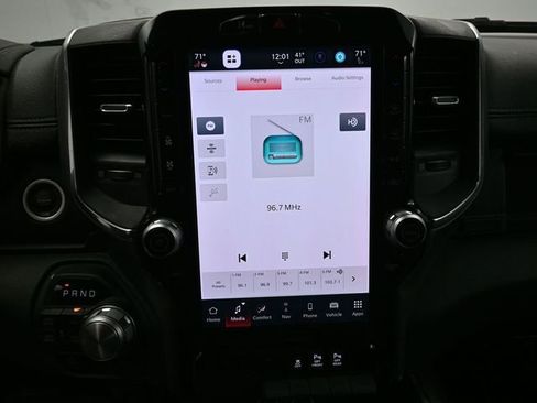 Used 2025 RAM 1500 Laramie image 27