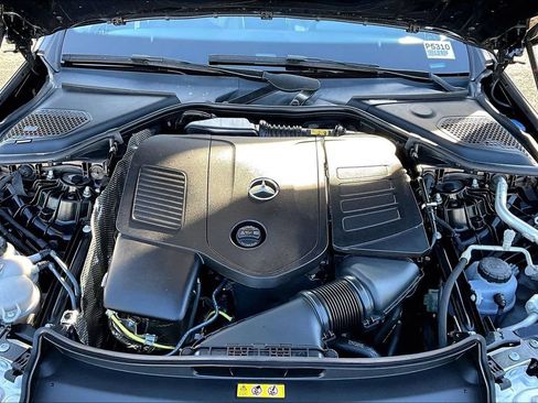 Used 2025 Mercedes-Benz E 350 Sedan w/ Winter Package image 10