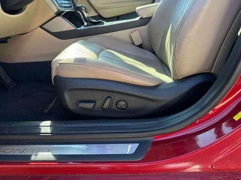 Used 2017 Hyundai Sonata Limited image 26