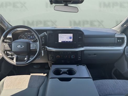 Used 2024 Ford F350 XLT w/ Snow Plow/Camper Package AWD/4WD image 12