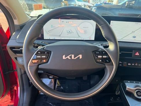 Certified 2024 Kia EV6 Wind image 28