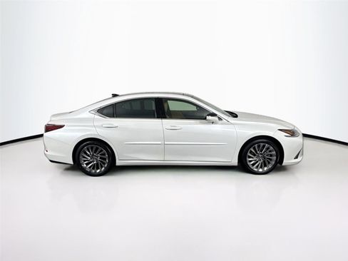 Used 2019 Lexus ES 350 Ultra Luxury image 11