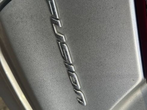 Used 2017 Ford Fusion SE image 10