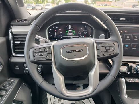 Certified 2023 GMC Sierra 1500 Denali w/ Technology Package AWD/4WD image 21