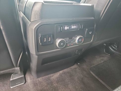 Used 2020 Ford Expedition Limited AWD/4WD image 31