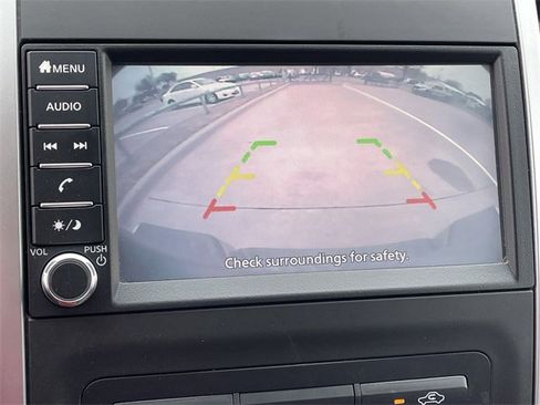 Used 2019 Nissan Frontier SV image 18