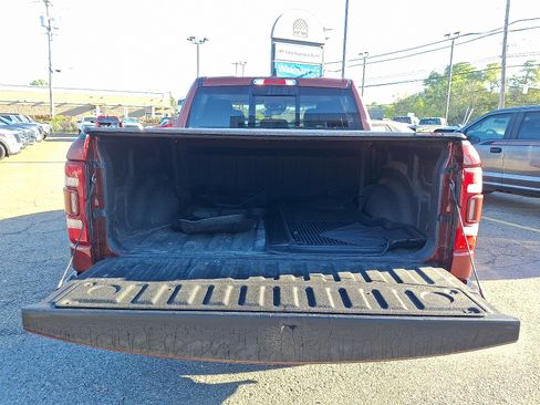 Used 2019 RAM 1500 Limited image 28