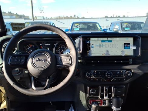 New 2025 Jeep Wrangler Unlimited Rubicon 392 image 8