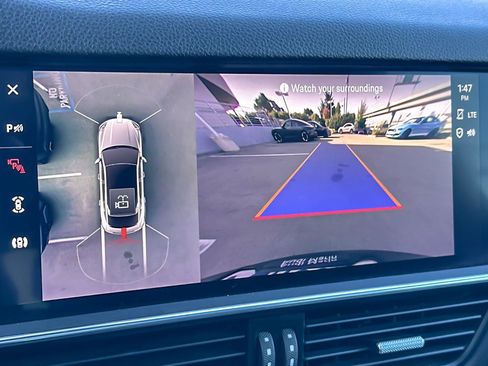 Used 2023 Porsche Cayenne S image 19