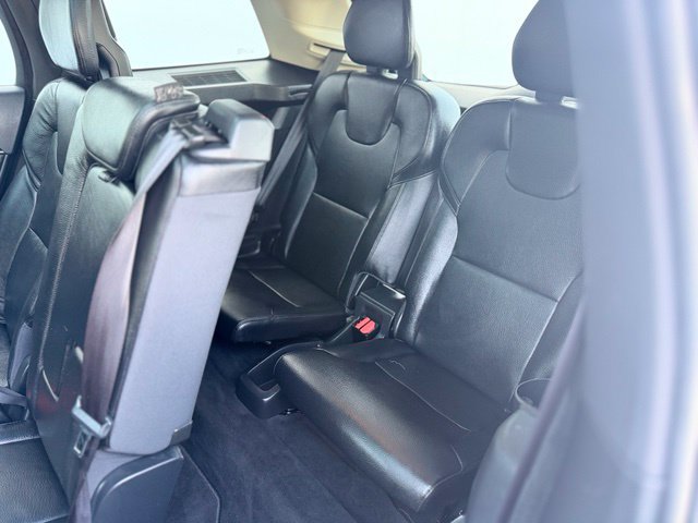 Used 2019 Volvo XC90 T6 Momentum w/ Protection Package Premier AWD/4WD image 23