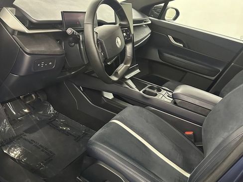 Used 2023 Fisker Ocean One AWD/4WD image 9
