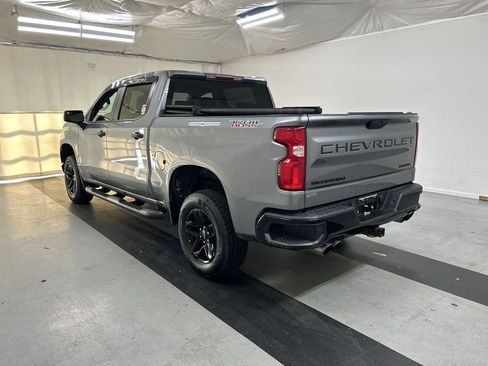 Used 2021 Chevrolet Silverado 1500 Custom Trail Boss w/ LPO, Dark Essentials Package AWD/4WD image 7
