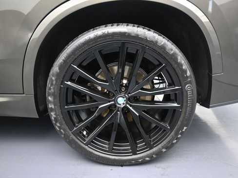 Used 2023 BMW X5 sDrive40i w/ M Sport Package image 10