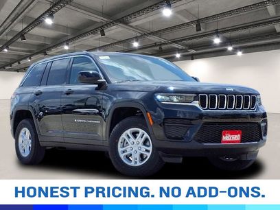 New 2025 Jeep Grand Cherokee Laredo