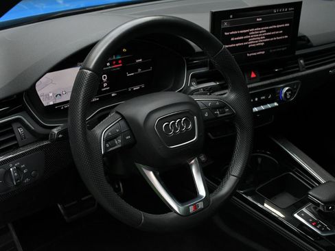 Used 2021 Audi S4 Premium Plus w/ Premium Plus Package AWD/4WD image 24