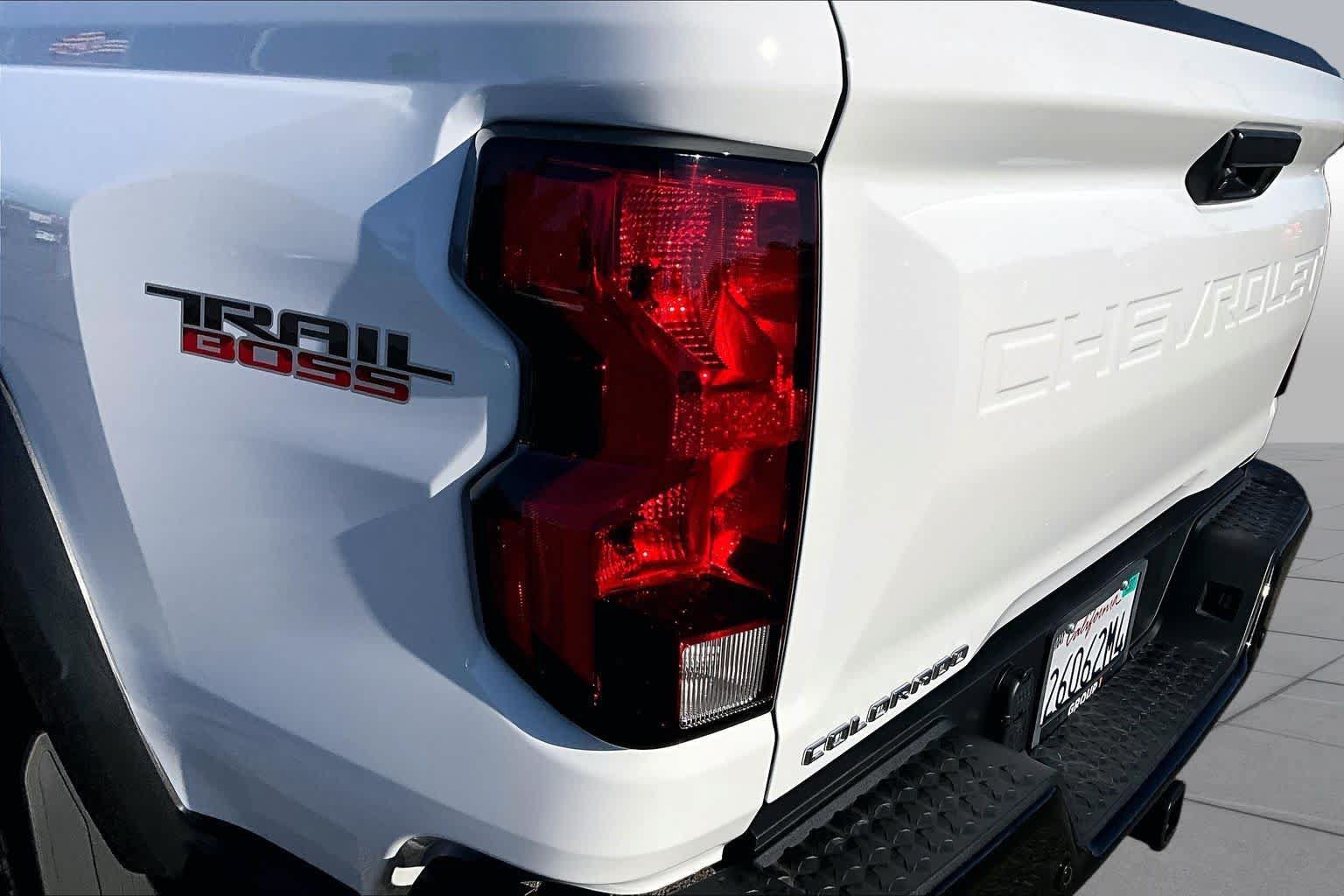 Used 2026 Chevrolet Colorado Trail Boss AWD/4WD image 28