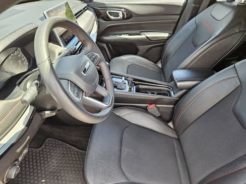 Used 2024 Jeep Compass Trailhawk AWD/4WD image 14