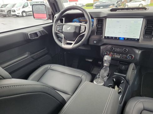 New 2026 Ford Bronco Big Bend w/ Black Diamond Package image 13