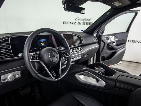 Used 2025 Mercedes-Benz GLE 450e 4MATIC image 21