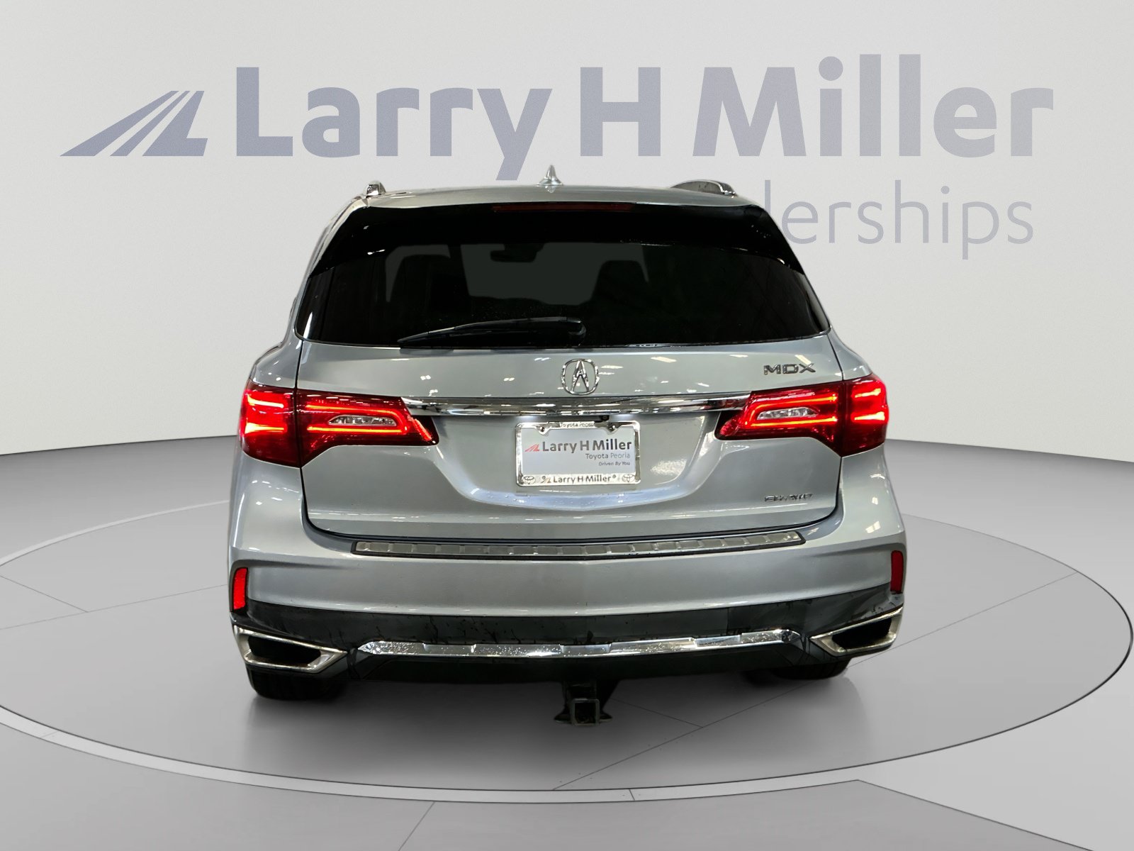 Used 2020 Acura MDX SH-AWD image 4