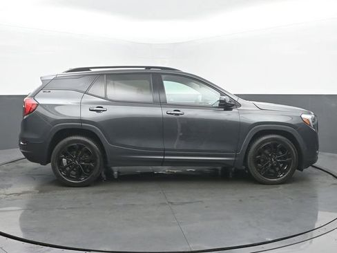 Used 2020 GMC Terrain SLE w/ Elevation Edition FWD image 6