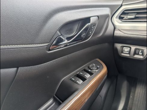 Used 2019 GMC Acadia SLE AWD/4WD image 19